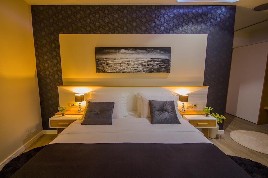 Peninsula Luxury Rooms Zadar Room photo